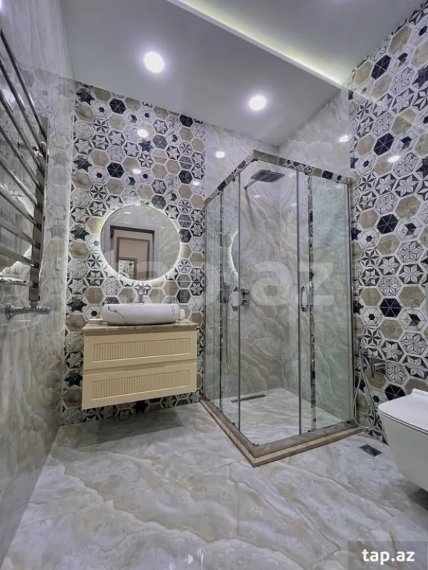 Kirayə verilir 4 otaqlı həyət evi