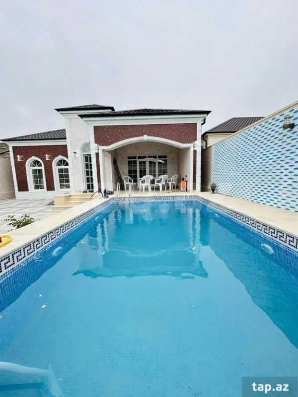 Kirayə verilir 4 otaqlı həyət evi 160 m²