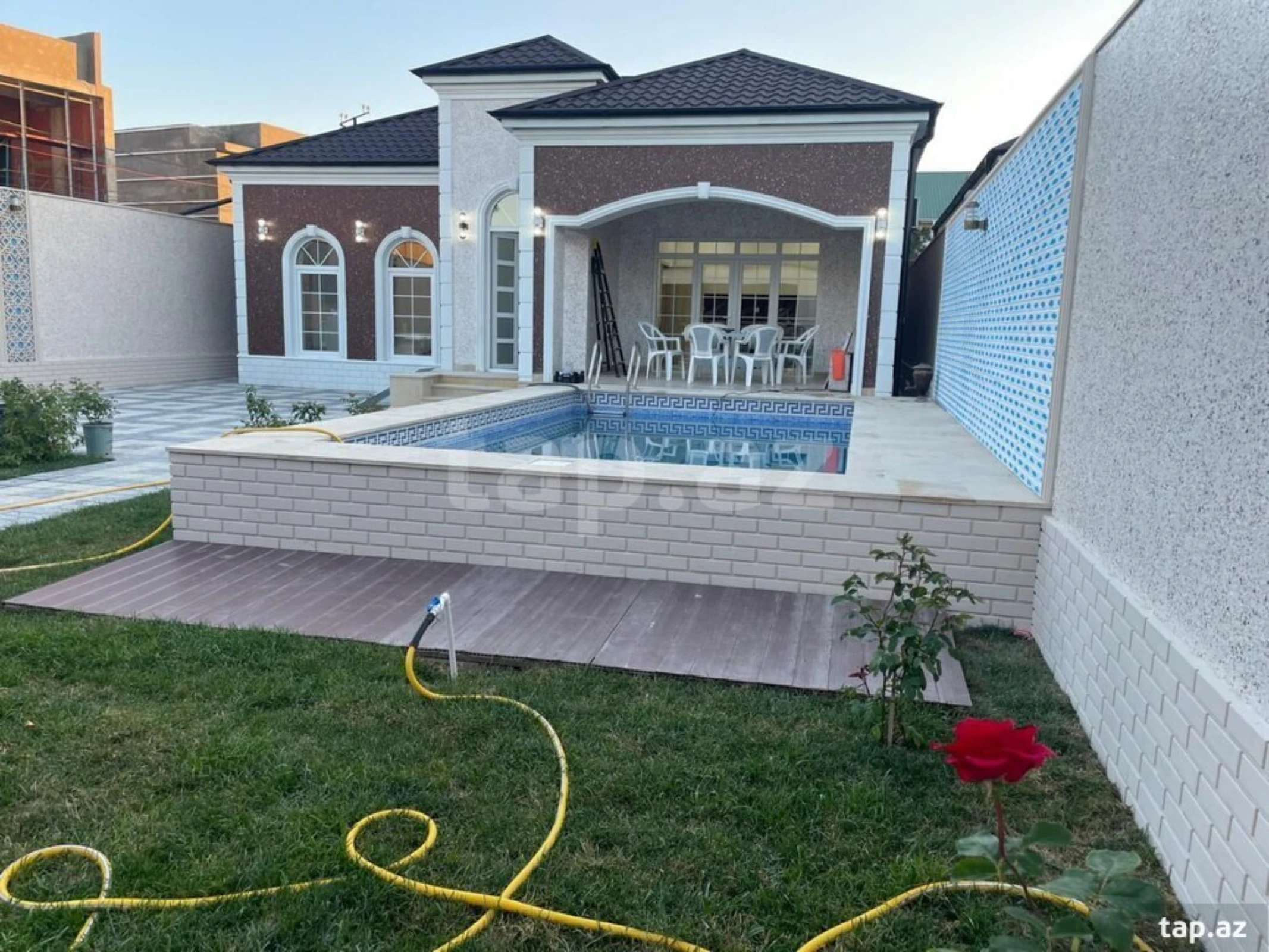 Kirayə verilir 4 otaqlı həyət evi 160 m²