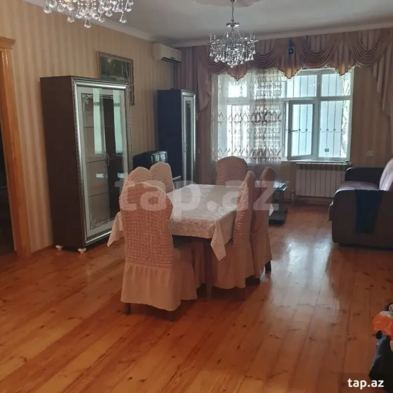 Satılır 4 otaqlı həyət evi 120 m²
