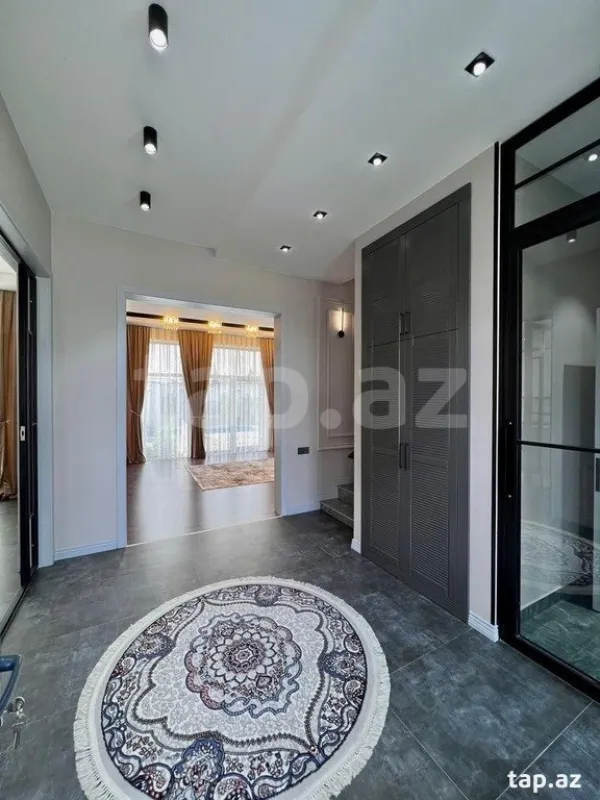 Kirayə verilir 4 otaqlı həyət evi