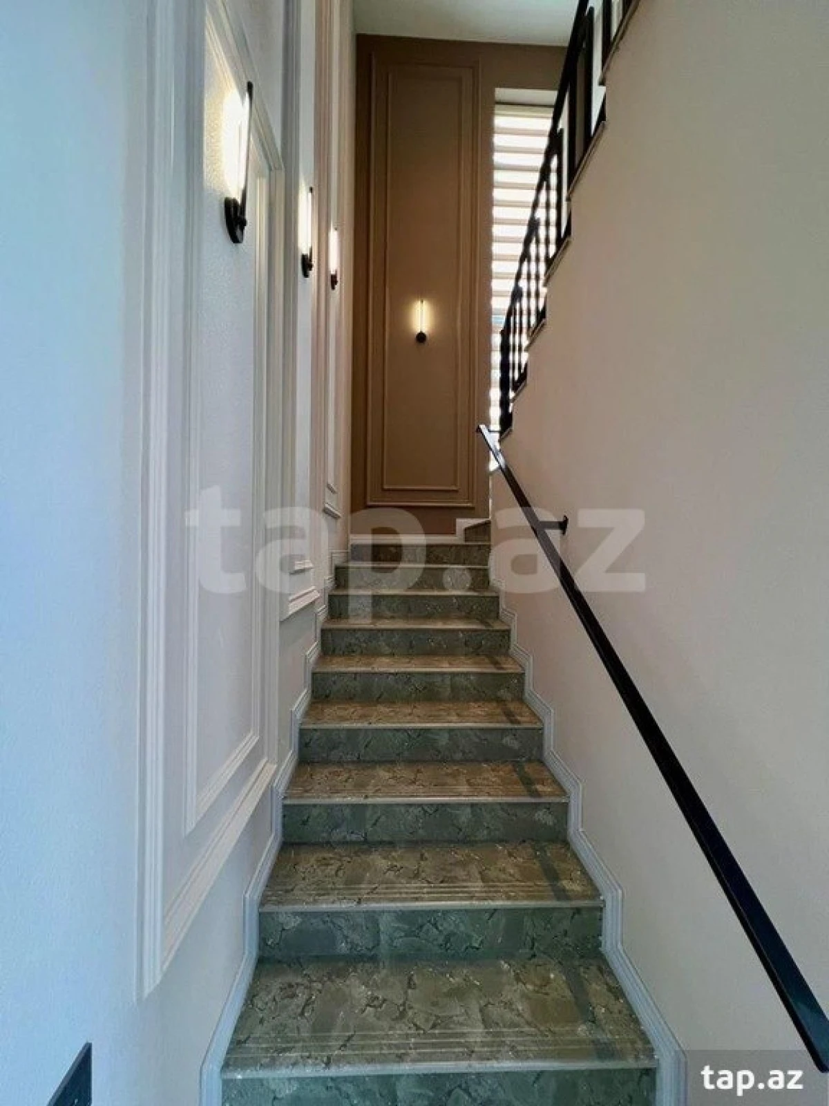 Kirayə verilir 4 otaqlı həyət evi