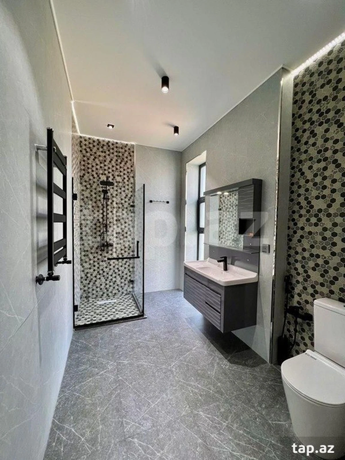 Kirayə verilir 4 otaqlı həyət evi