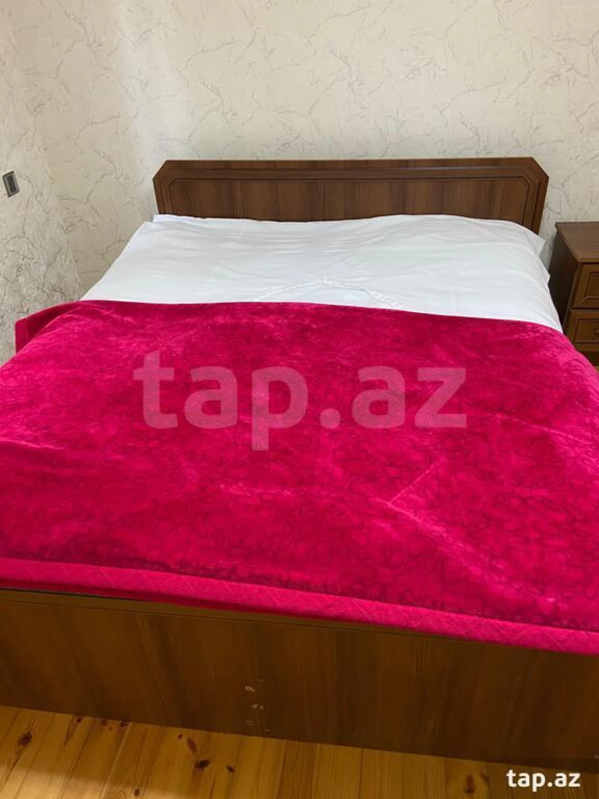 Kirayə verilir 3 otaqlı həyət evi