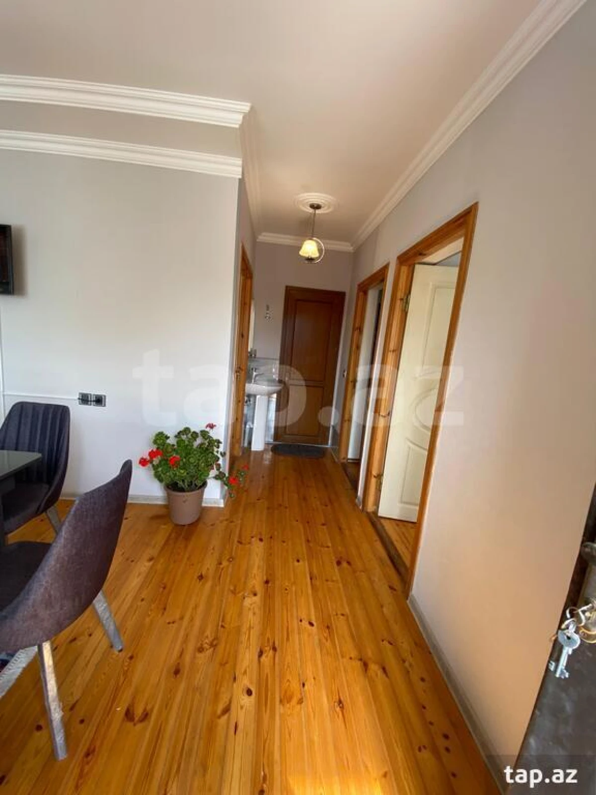 Kirayə verilir 3 otaqlı həyət evi