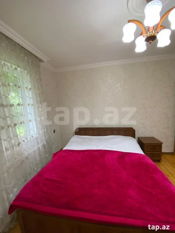 Kirayə verilir 3 otaqlı həyət evi