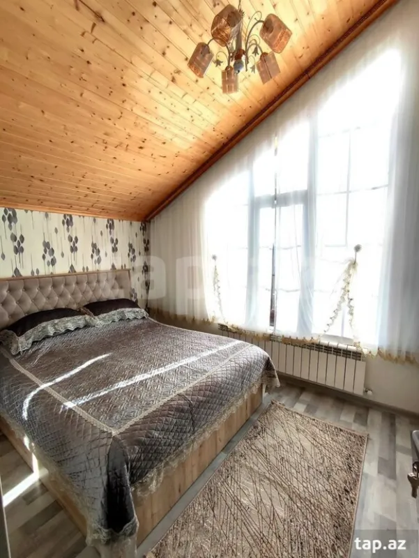 Kirayə verilir 3 otaqlı həyət evi 140 m²