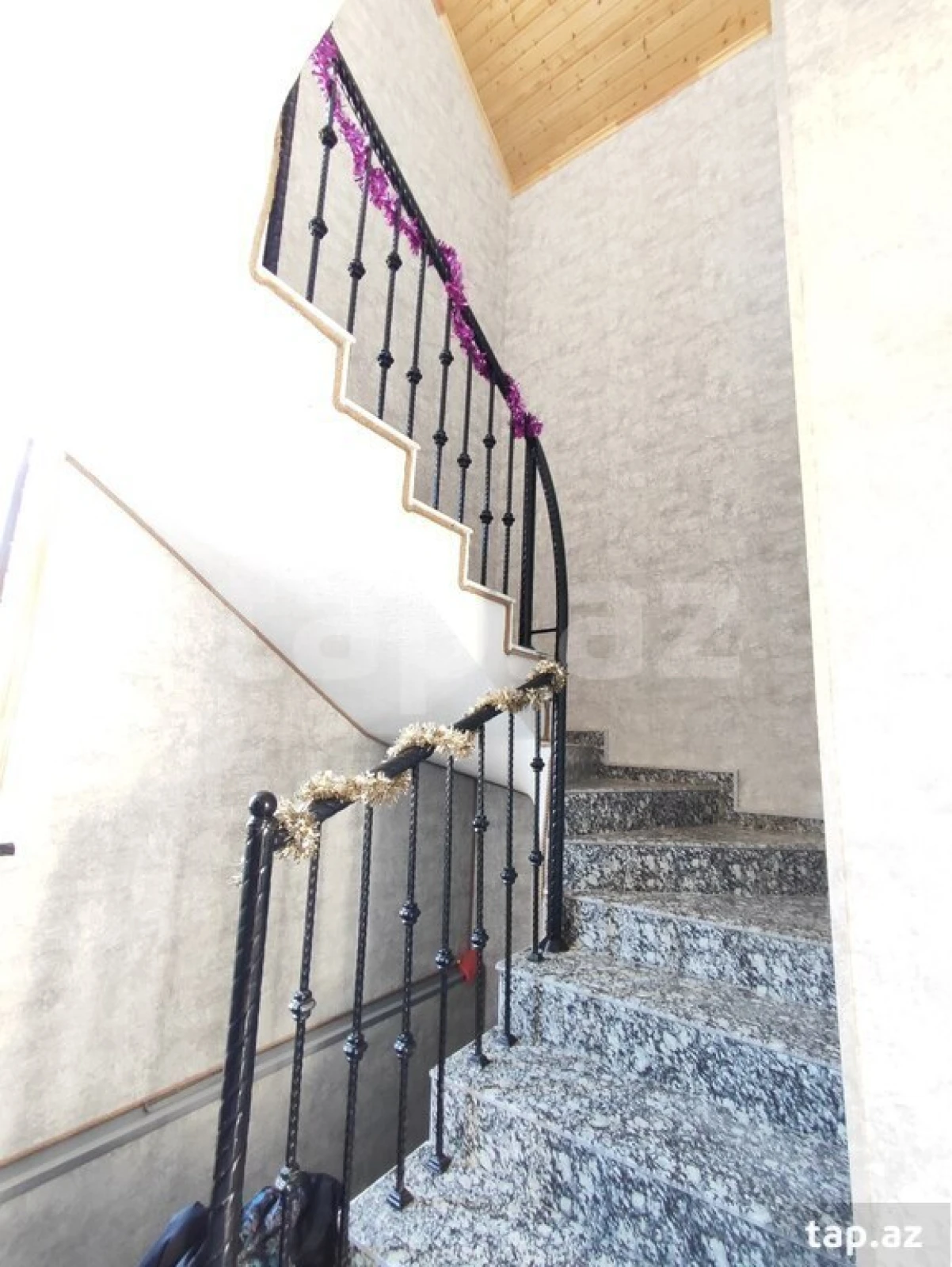 Kirayə verilir 3 otaqlı həyət evi 140 m²