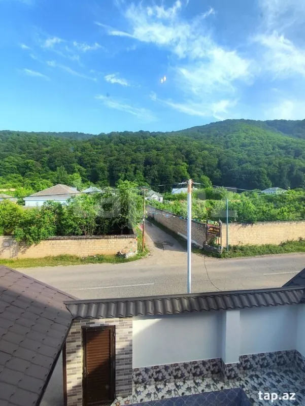 Kirayə verilir 3 otaqlı həyət evi 140 m²