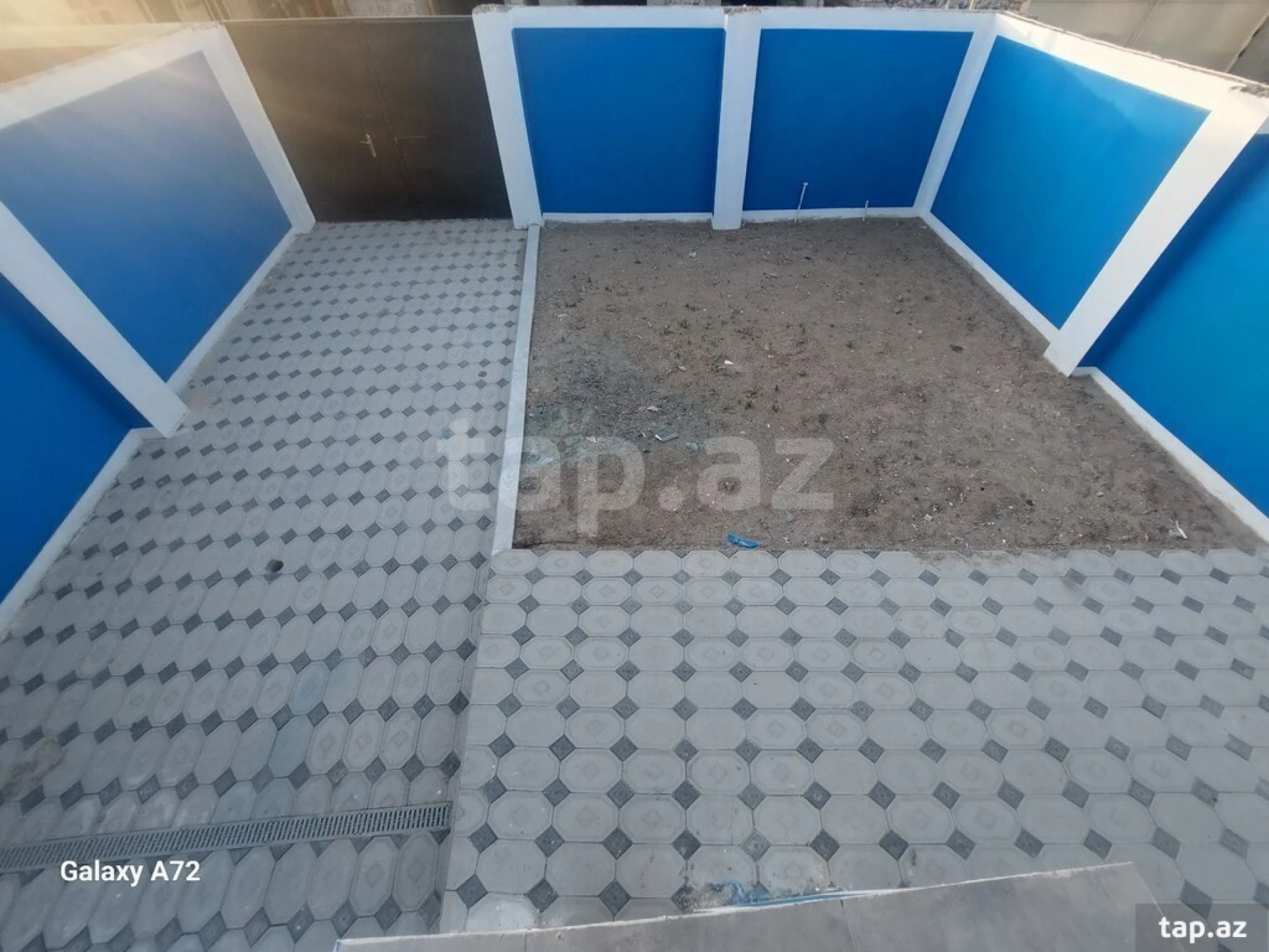 Satılır 3 otaqlı həyət evi 240 m²