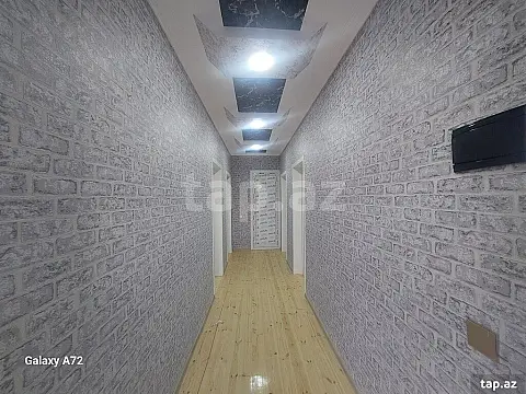 Satılır 3 otaqlı həyət evi 240 m²