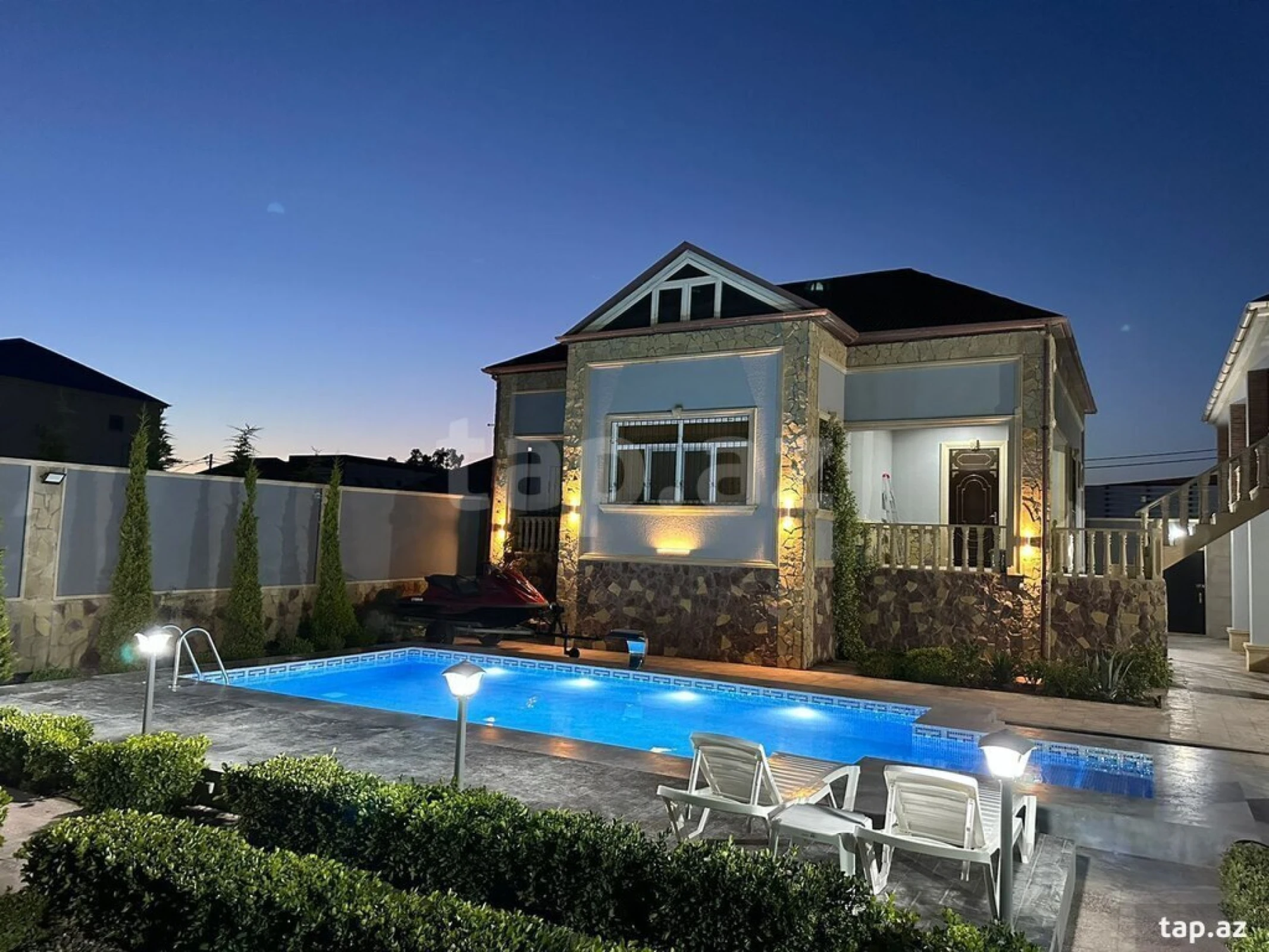 Kirayə verilir 4 otaqlı həyət evi 200 m²