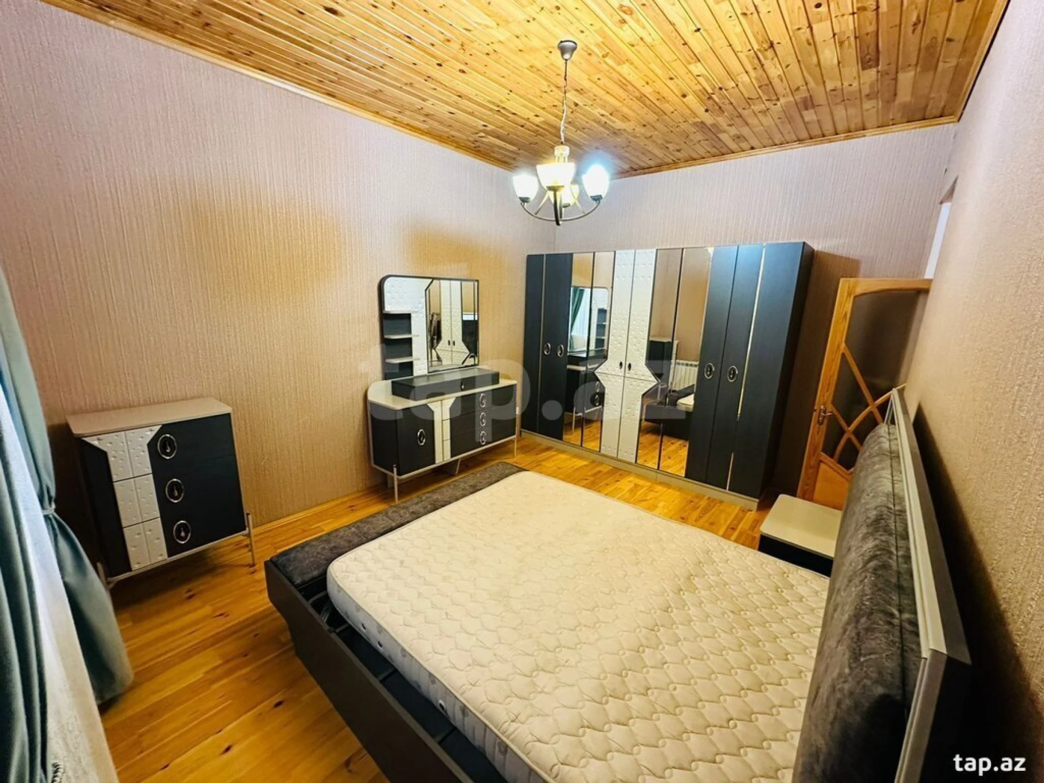 Kirayə verilir 4 otaqlı həyət evi 200 m²