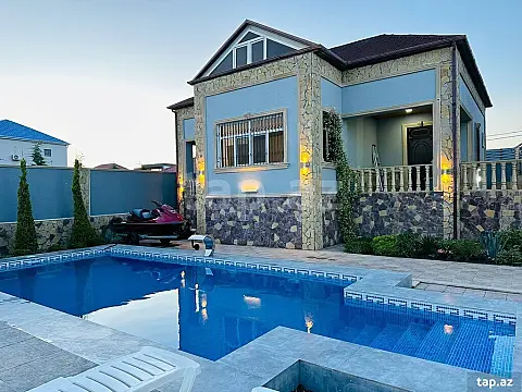 Kirayə verilir 4 otaqlı həyət evi 200 m²