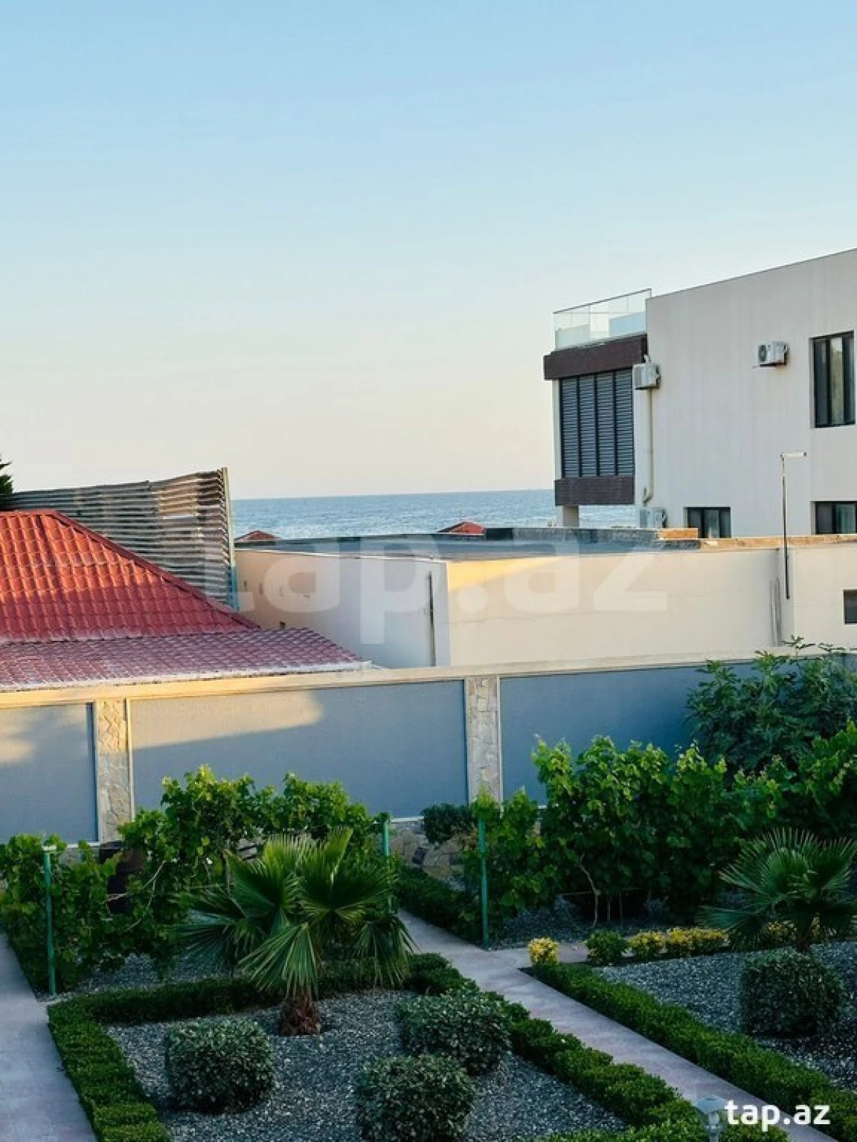 Kirayə verilir 4 otaqlı həyət evi 200 m²