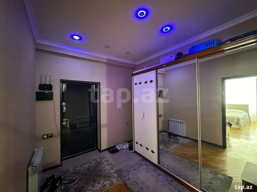 Satılır 3 otaqlı yeni tikili 96 m²