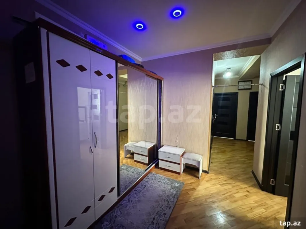 Satılır 3 otaqlı yeni tikili 96 m²