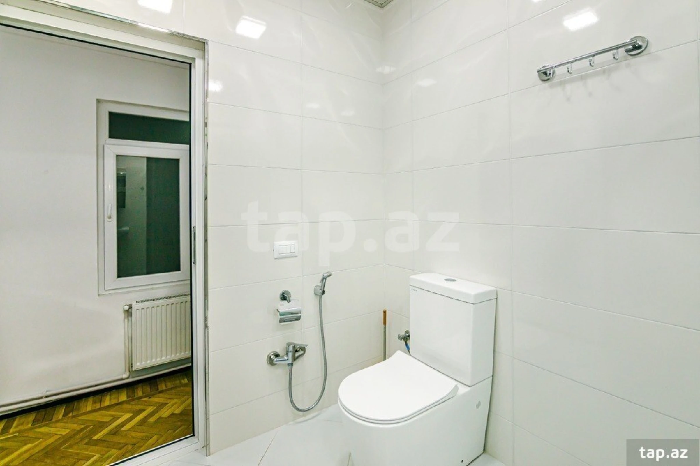 Kirayə verilir 5 otaqlı mənzil 260 m²