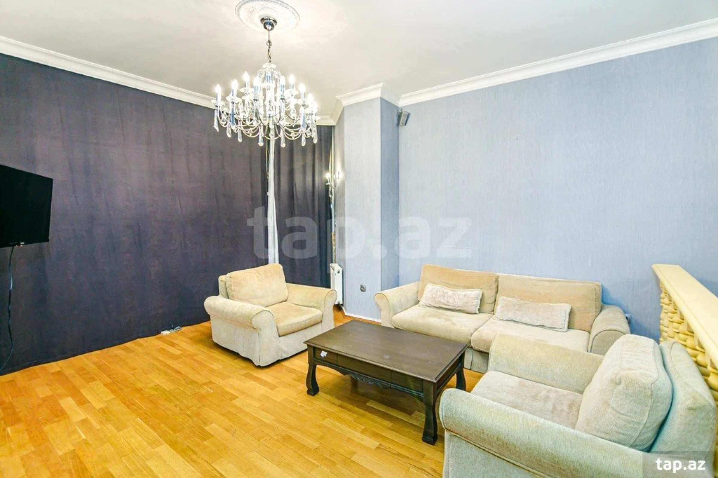 Kirayə verilir 3 otaqlı yeni tikili 205 m²