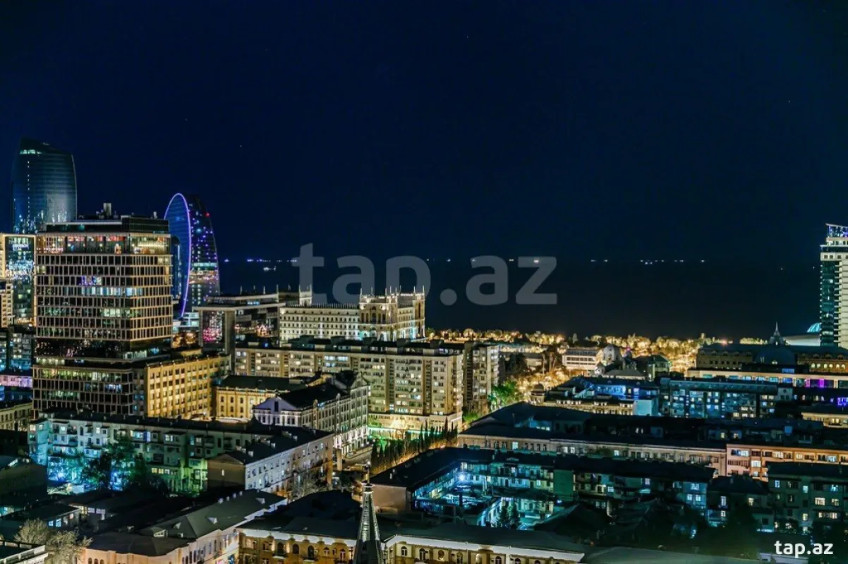 Kirayə verilir 3 otaqlı yeni tikili 205 m²