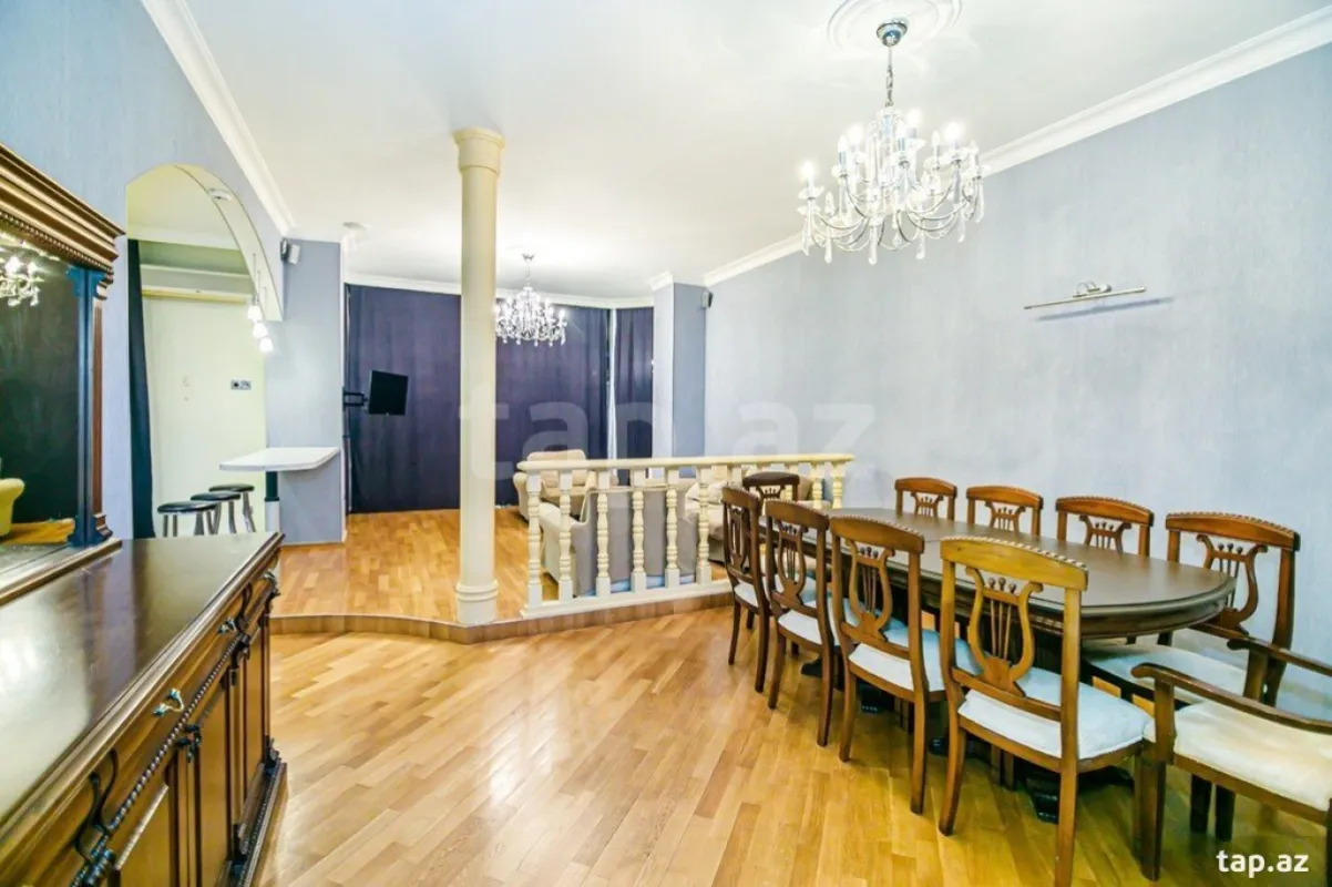 Kirayə verilir 3 otaqlı yeni tikili 205 m²