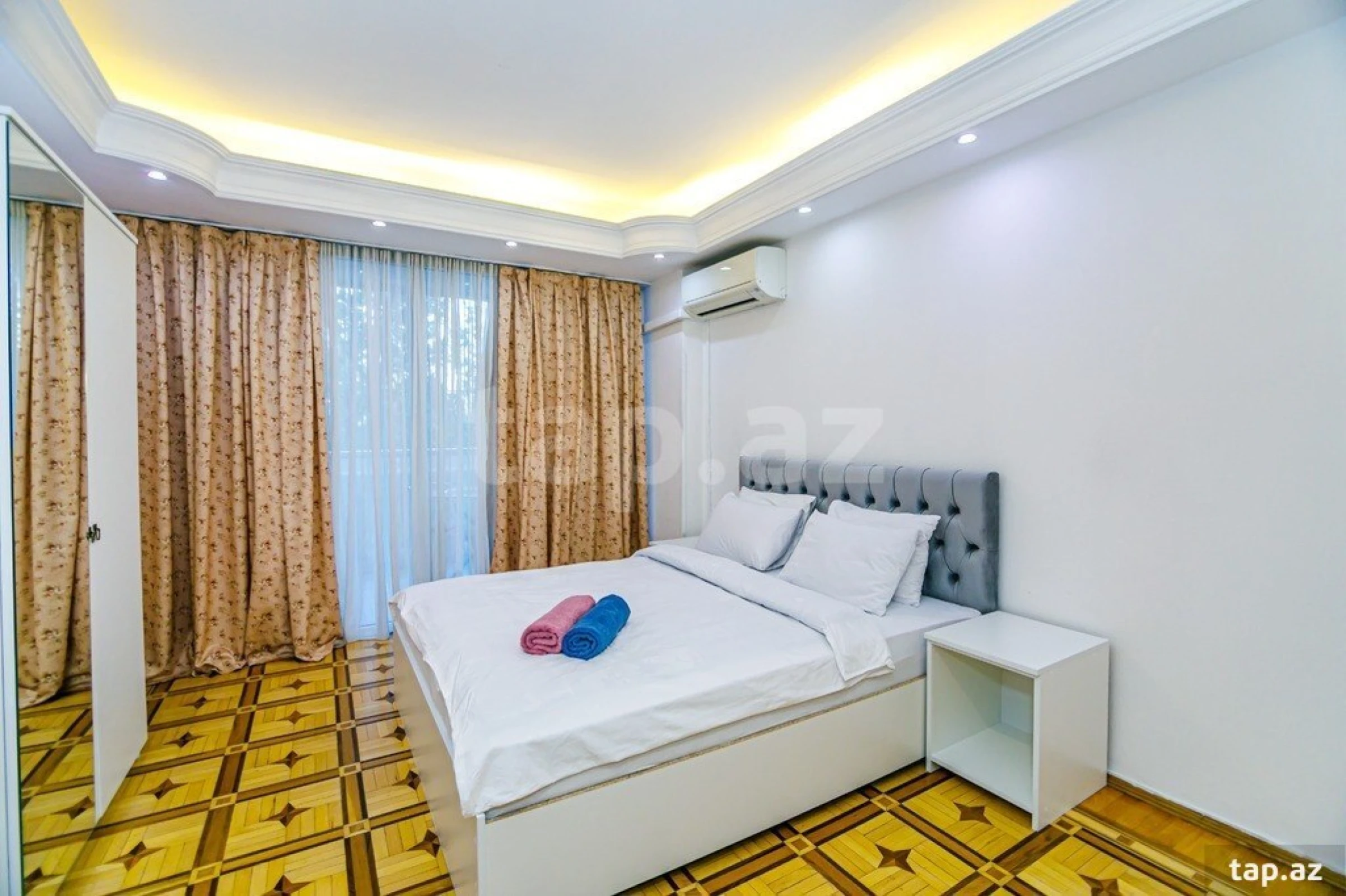 Kirayə verilir 4 otaqlı mənzil 165 m²