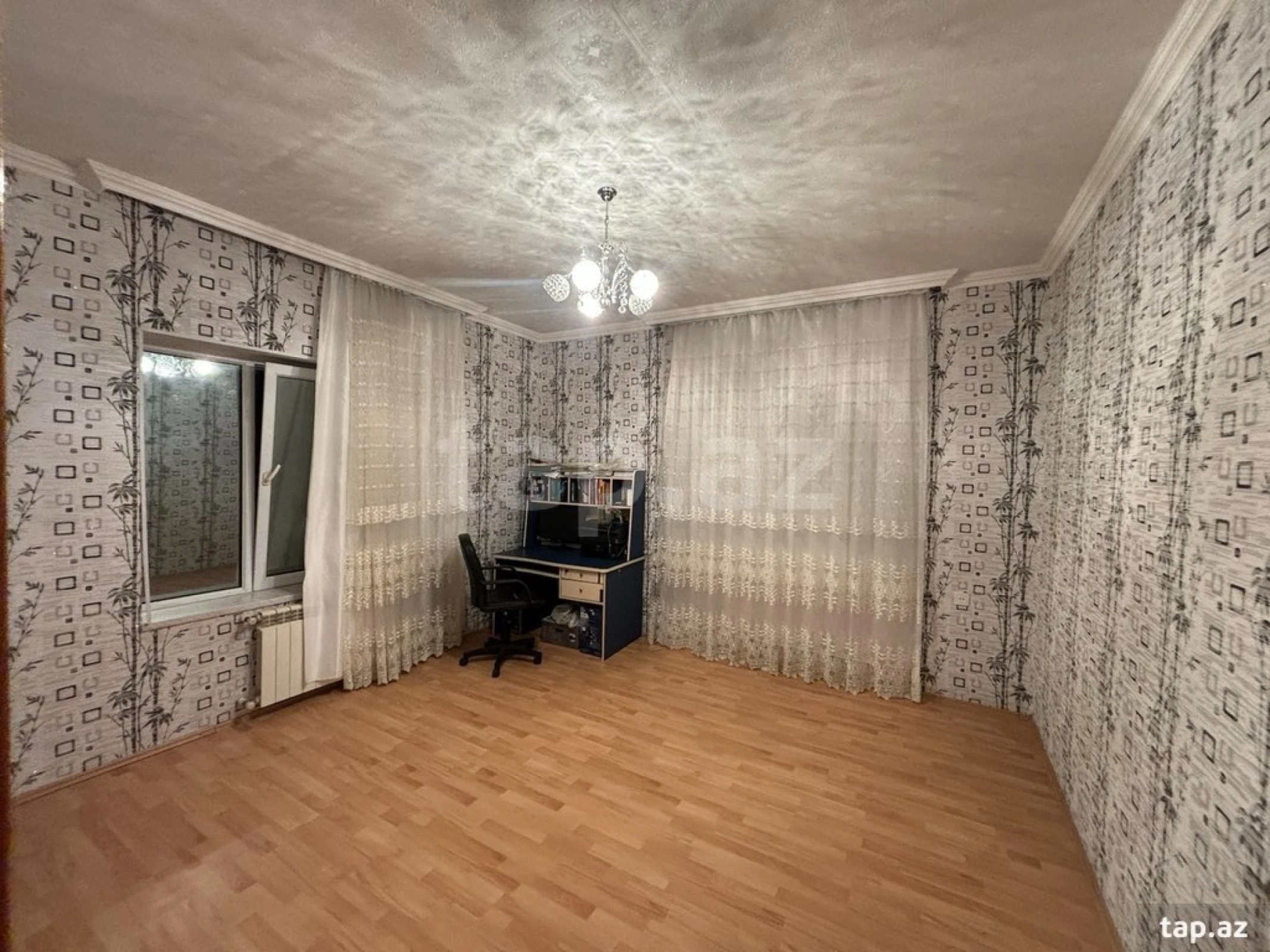 Satılır 6 otaqlı həyət evi 174 m²