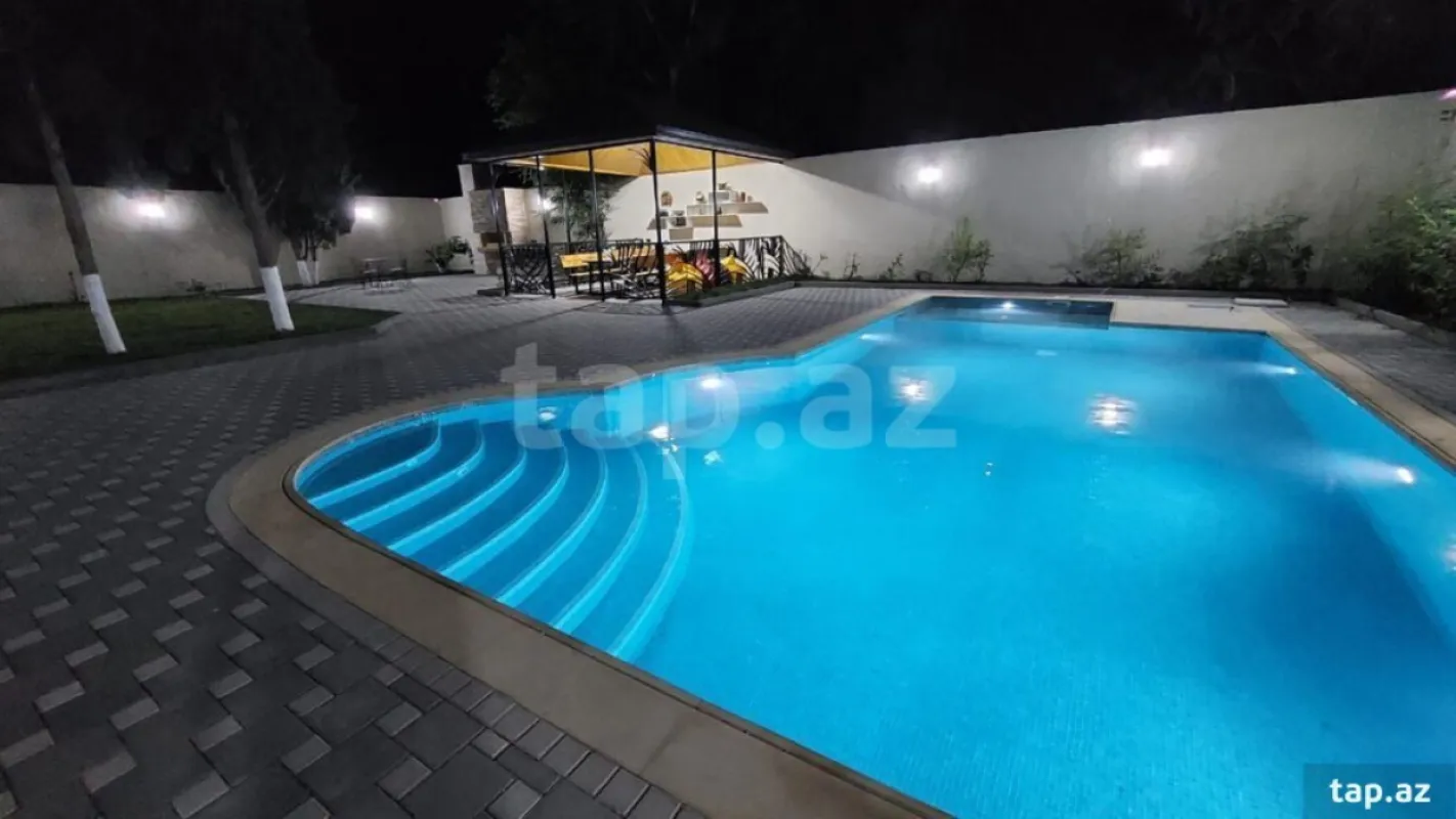 Kirayə verilir 4 otaqlı həyət evi 200 m²