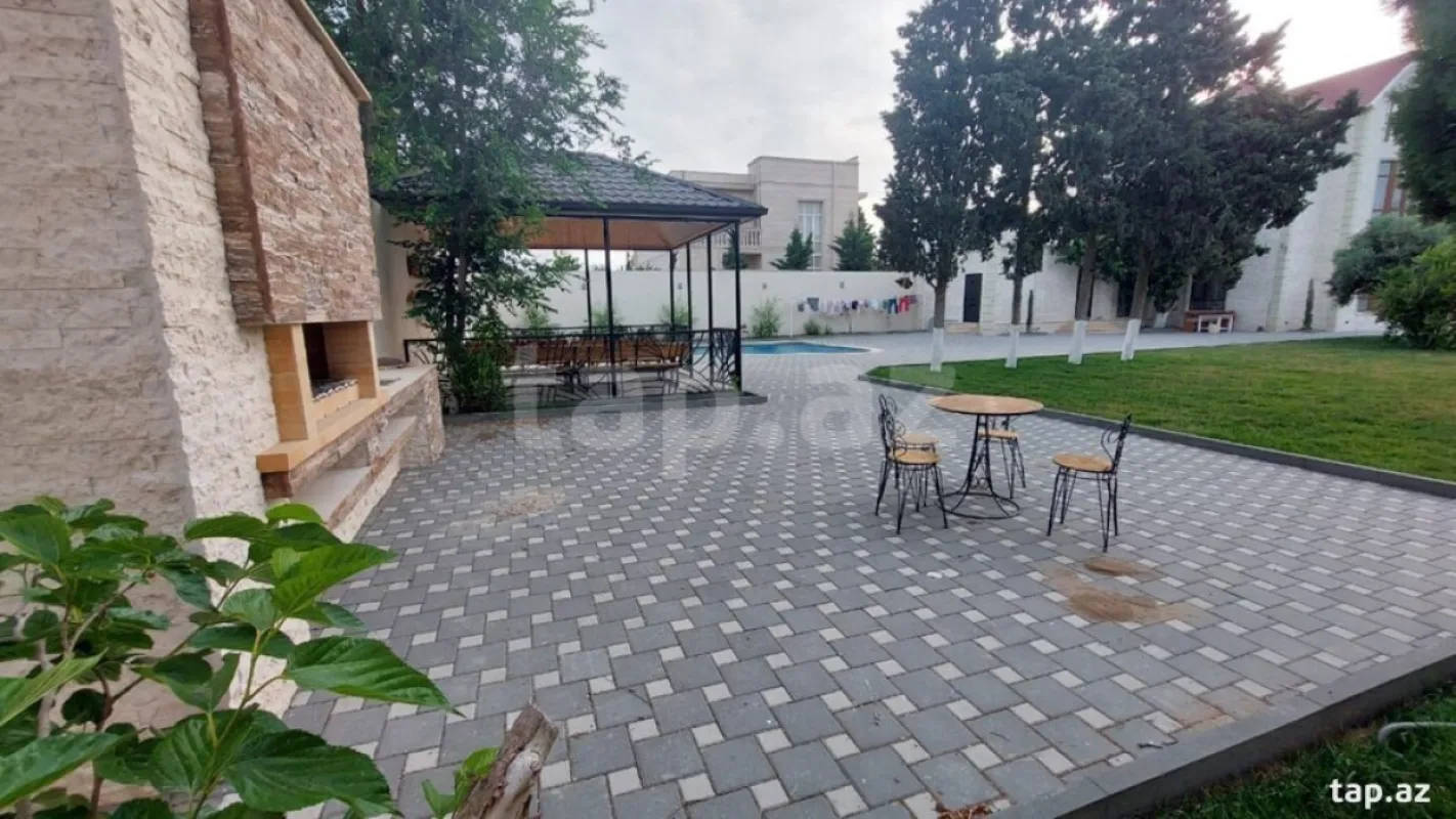 Kirayə verilir 4 otaqlı həyət evi 200 m²