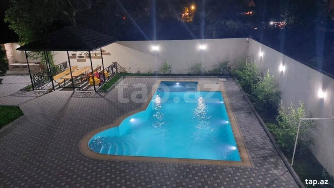 Kirayə verilir 4 otaqlı həyət evi 200 m²