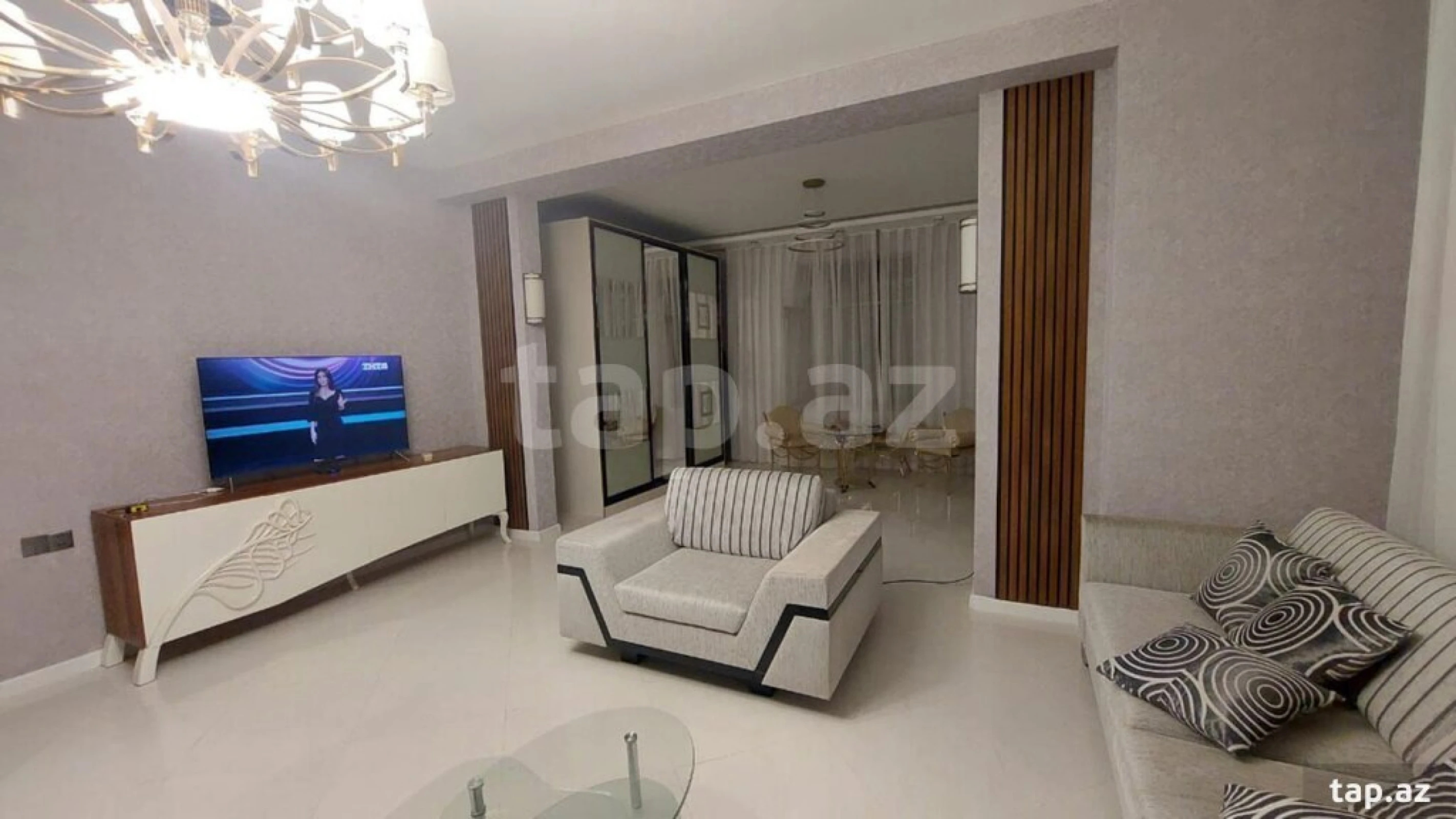 Kirayə verilir 4 otaqlı həyət evi 200 m²