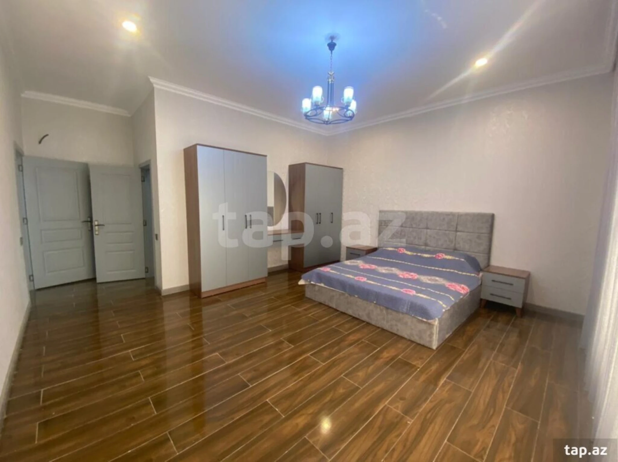 Kirayə verilir 4 otaqlı həyət evi 200 m²
