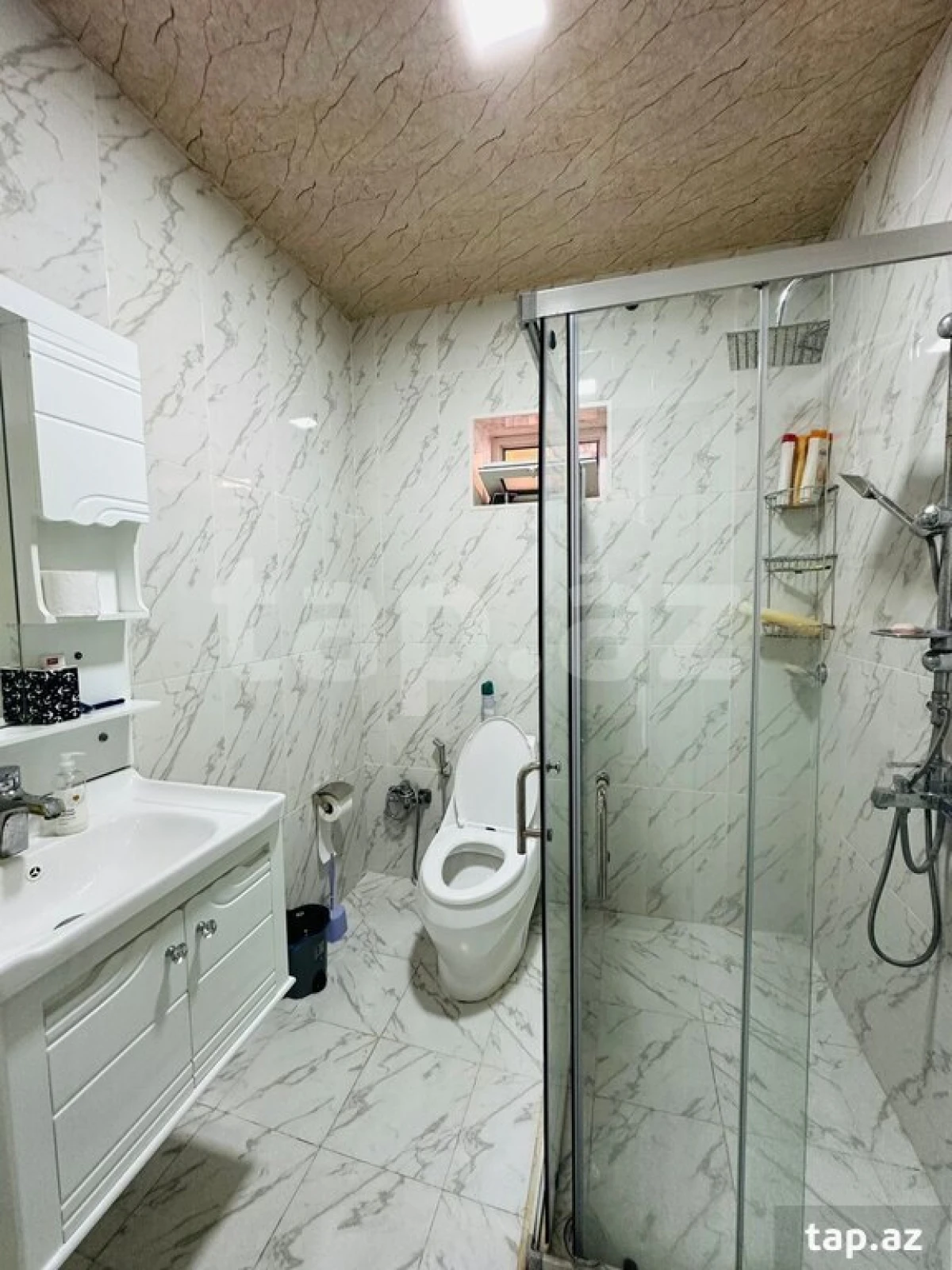 Kirayə verilir 4 otaqlı həyət evi 200 m²