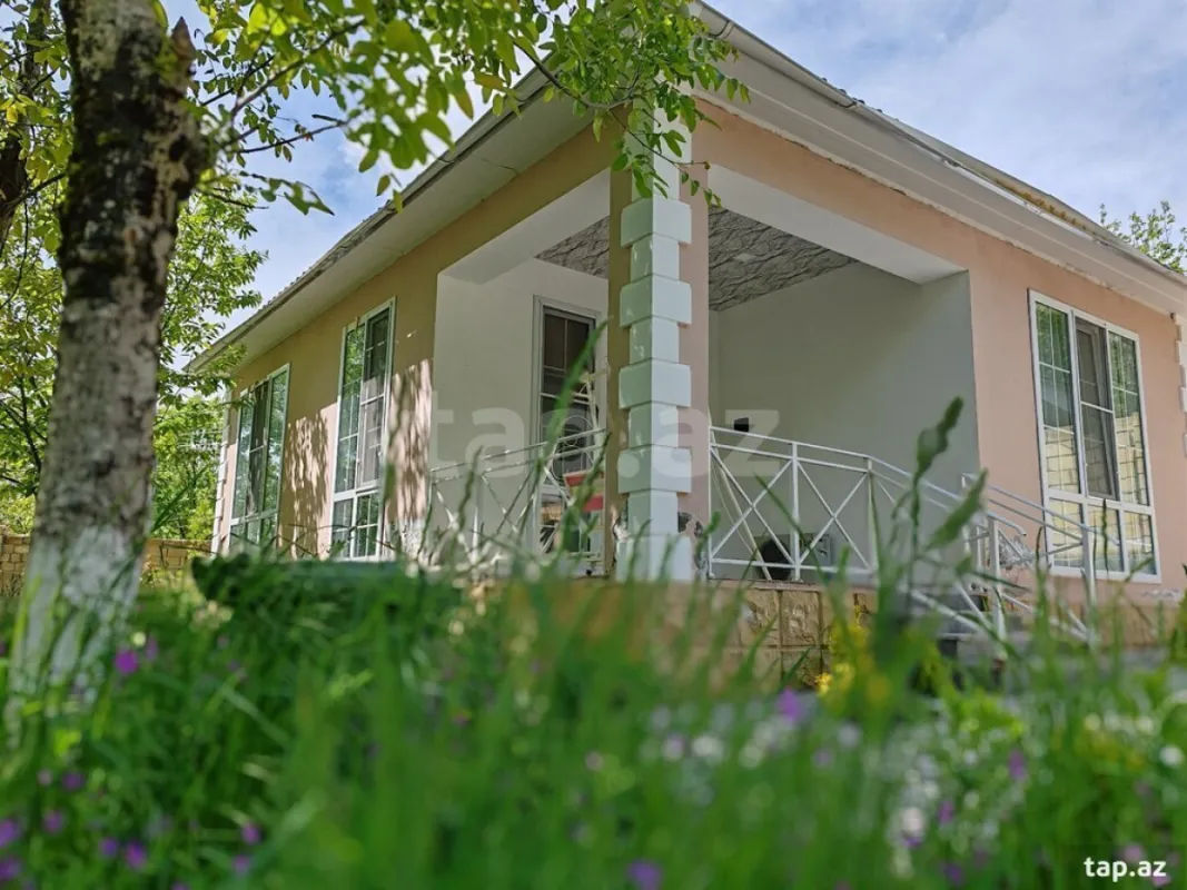 Kirayə verilir 3 otaqlı həyət evi 72 m²