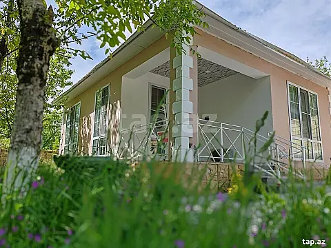 Kirayə verilir 3 otaqlı həyət evi 72 m²