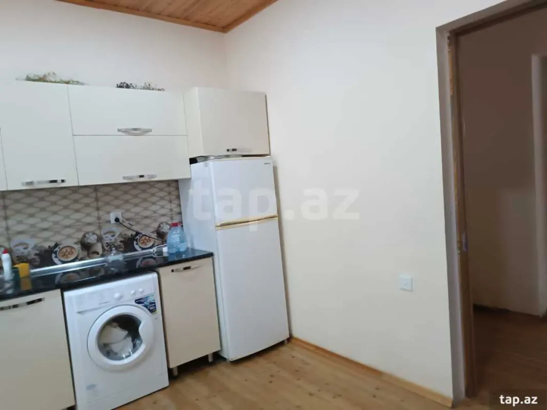 Kirayə verilir 2 otaqlı həyət evi