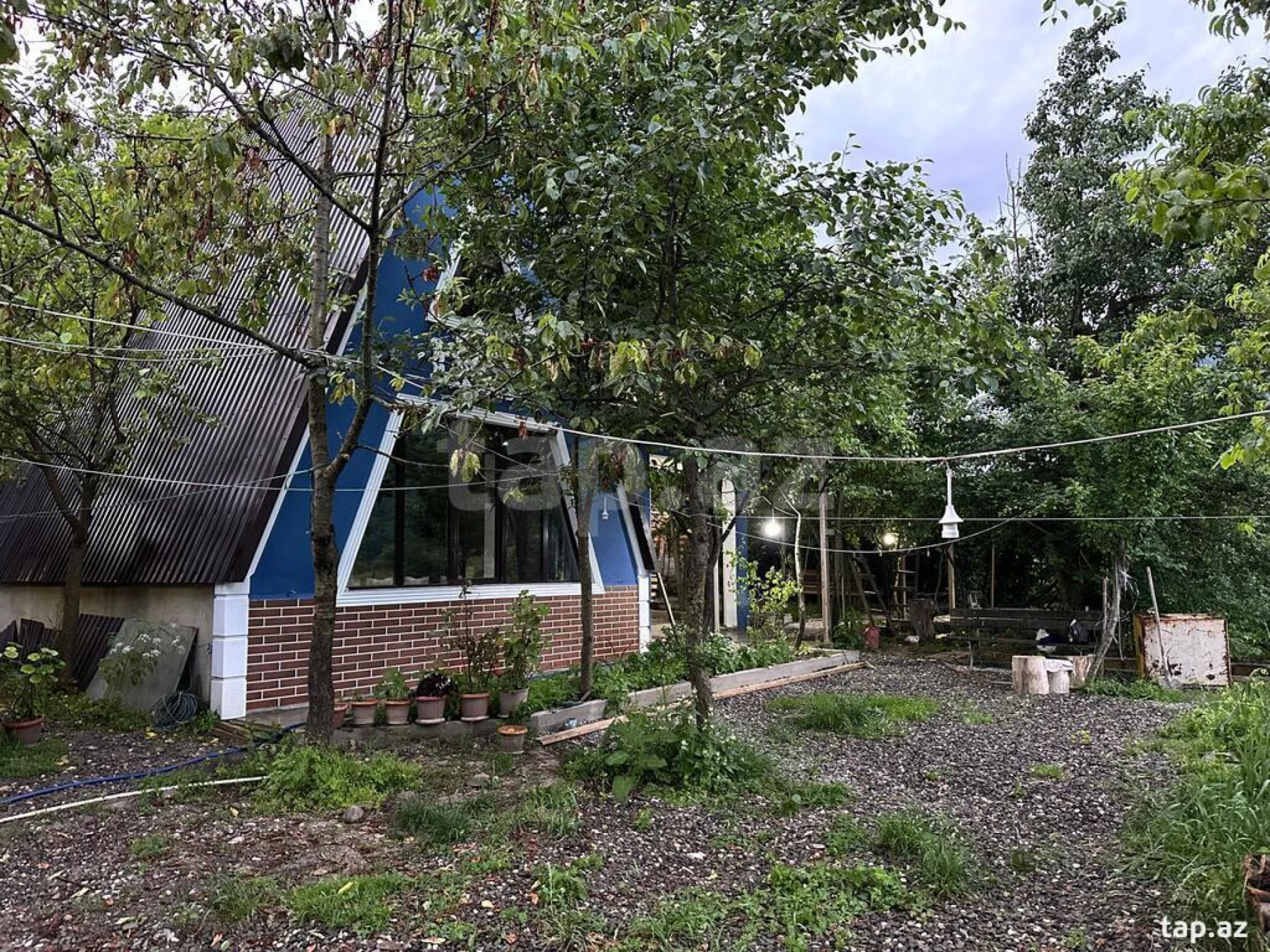 Kirayə verilir 4 otaqlı həyət evi