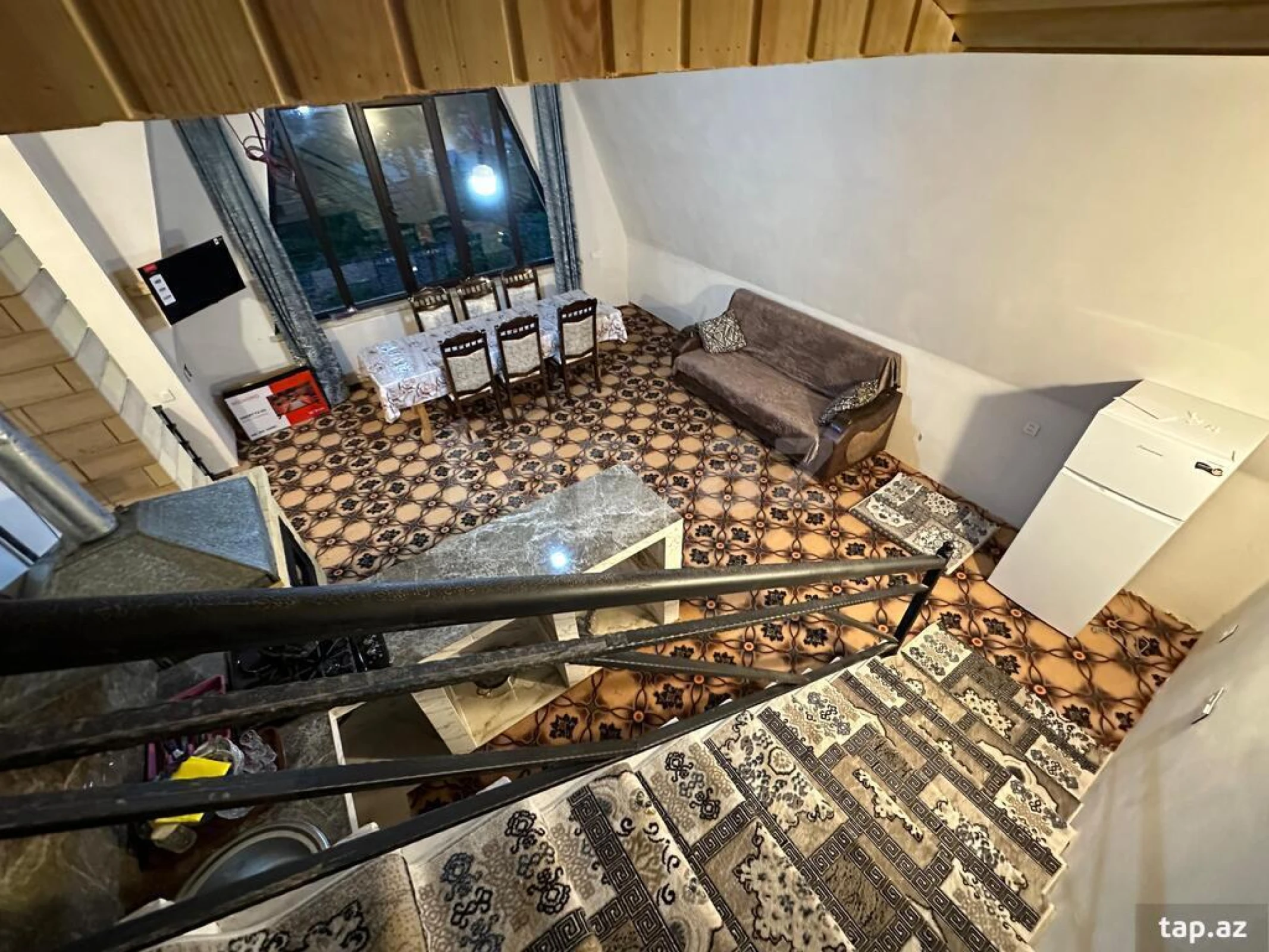 Kirayə verilir 4 otaqlı həyət evi