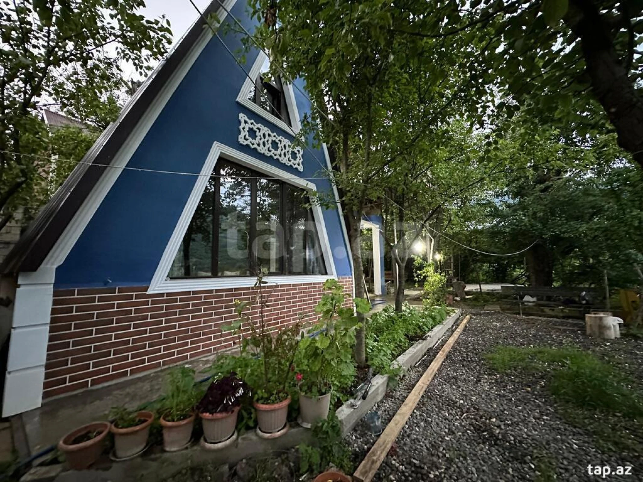 Kirayə verilir 4 otaqlı həyət evi