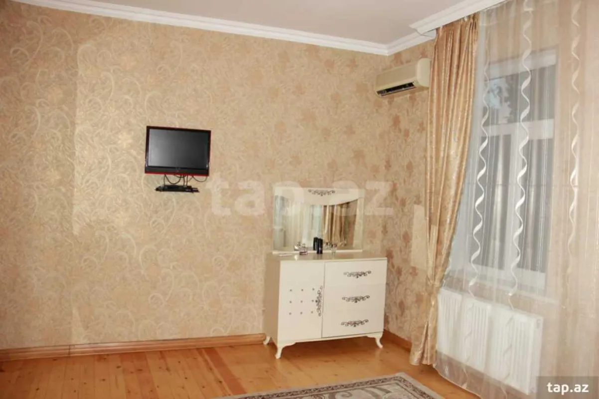 Kirayə verilir 4 otaqlı həyət evi 102 m²