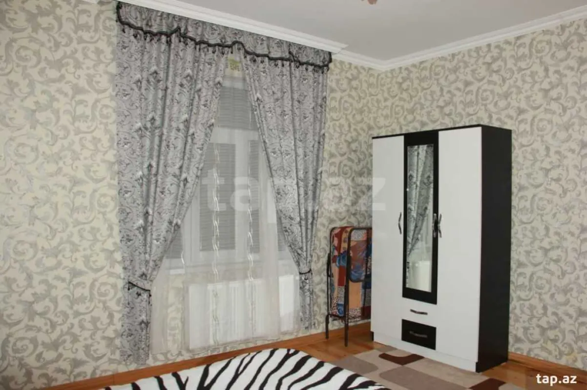 Kirayə verilir 4 otaqlı həyət evi 102 m²