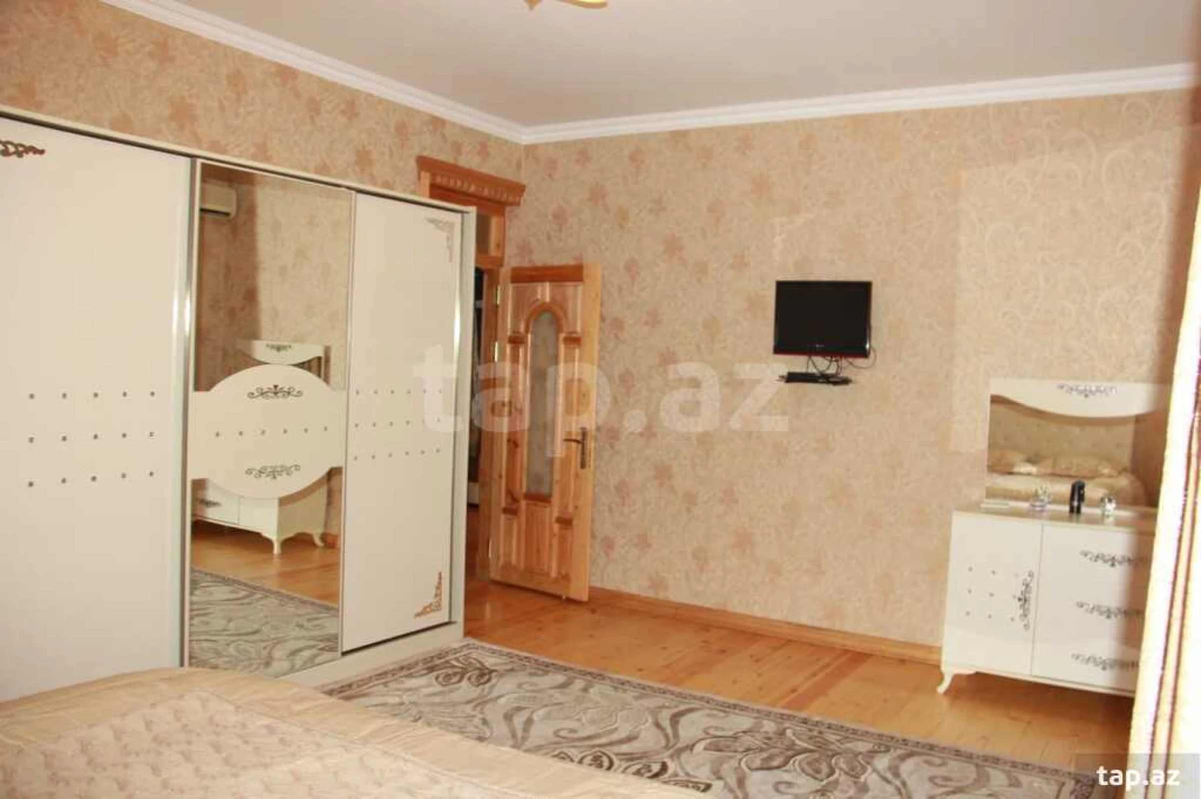 Kirayə verilir 4 otaqlı həyət evi 102 m²