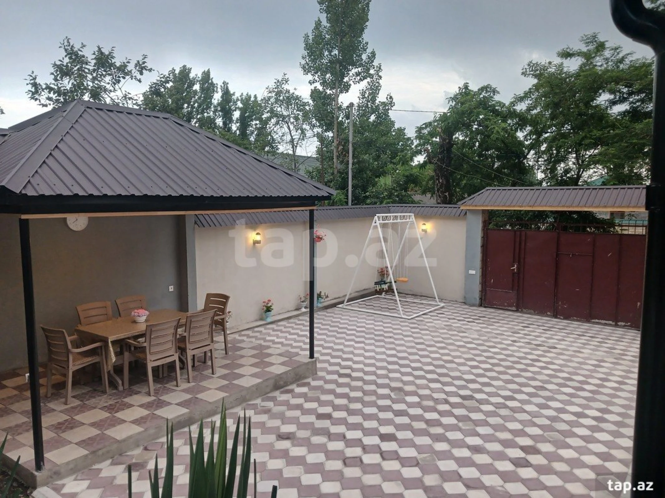 Kirayə verilir 4 otaqlı həyət evi 102 m²