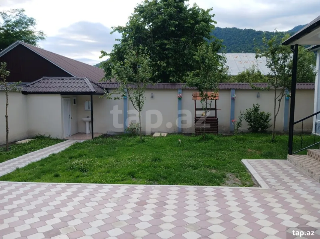 Kirayə verilir 4 otaqlı həyət evi 102 m²