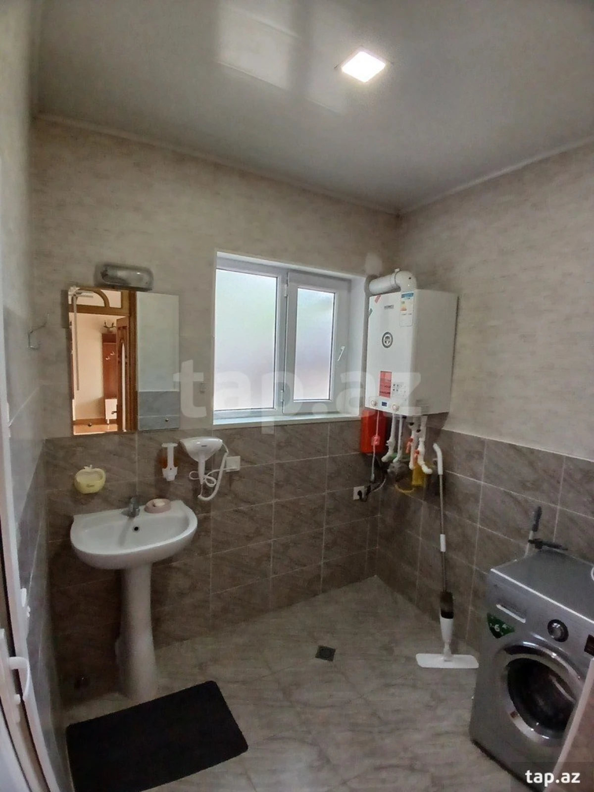 Kirayə verilir 4 otaqlı həyət evi 102 m²