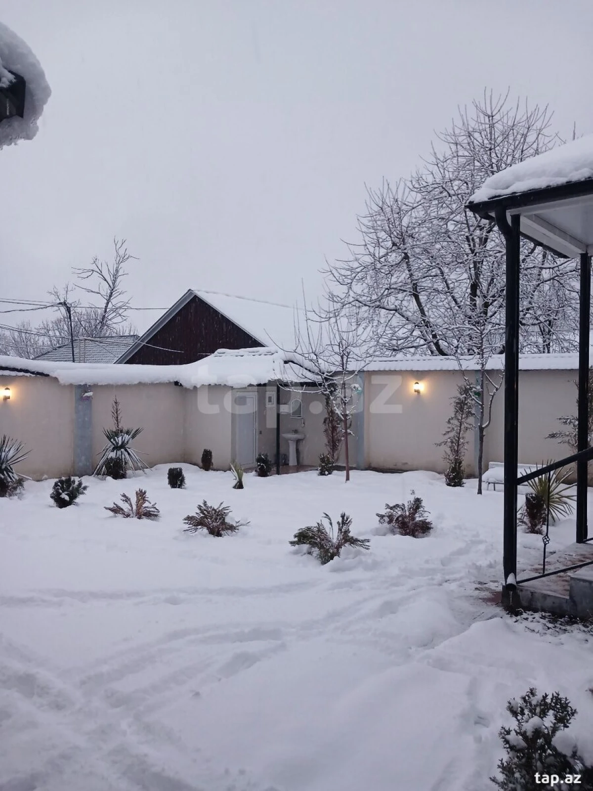 Kirayə verilir 4 otaqlı həyət evi 102 m²