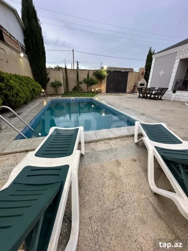 Kirayə verilir 5 otaqlı həyət evi 200 m²