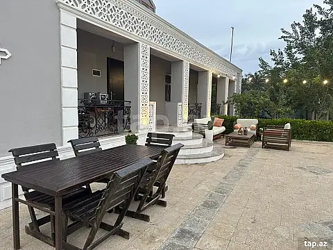 Kirayə verilir 5 otaqlı həyət evi 200 m²