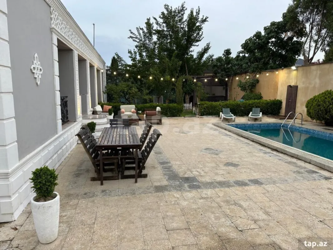 Kirayə verilir 5 otaqlı həyət evi 200 m²