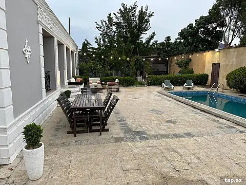Kirayə verilir 5 otaqlı həyət evi 200 m²